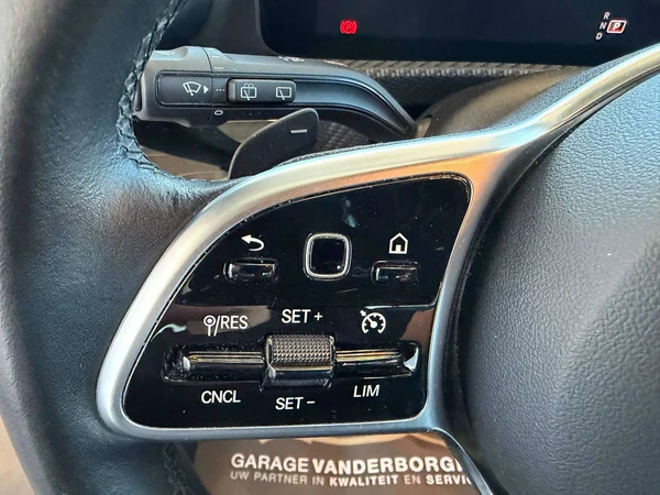 Mercedes-Benz CLA (2022) — foto 14 van 25
