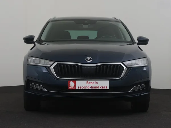 SKODA Octavia (2021) — foto 30 van 32