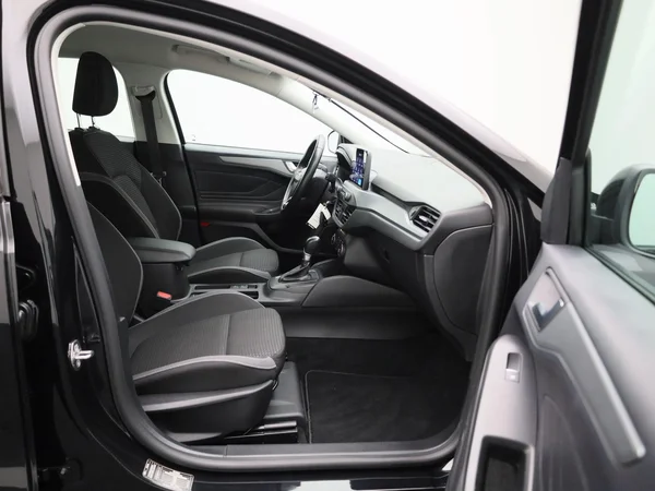 Ford Focus (2022) — foto 26 van 38