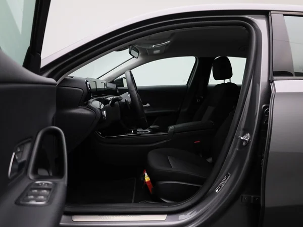 Mercedes-Benz A-Klasse (2023) — foto 39 van 39