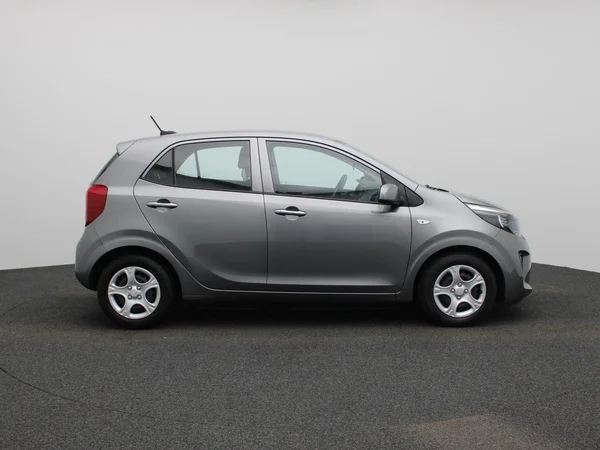 Kia Picanto (2023) — foto 29 van 32