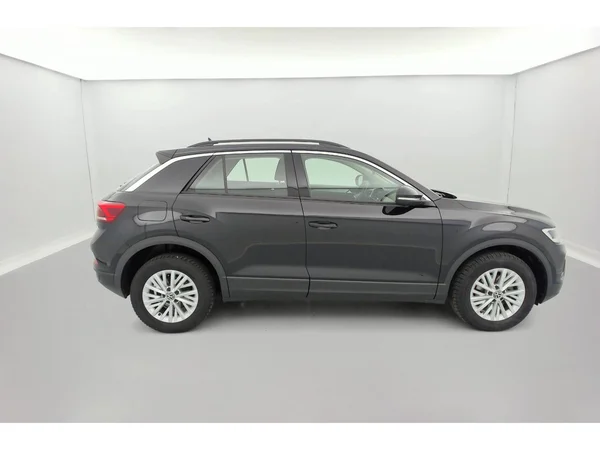 VOLKSWAGEN T-Roc (2024) — foto 30 van 36