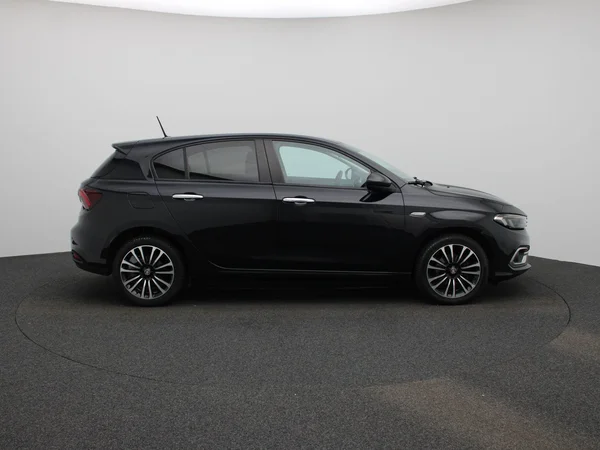 Fiat Tipo (2022) — foto 37 van 40