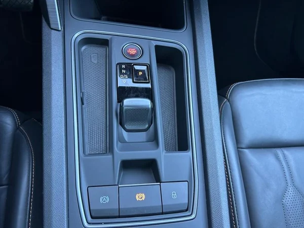 CUPRA Formentor (2022) — foto 17 van 34