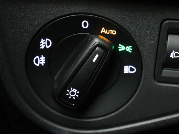 VOLKSWAGEN Taigo (2024) — foto 19 van 28