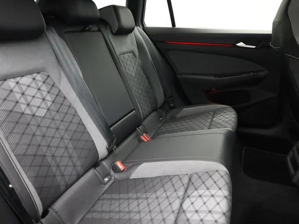 VOLKSWAGEN Golf VIII SW (2024) — foto 22 van 22