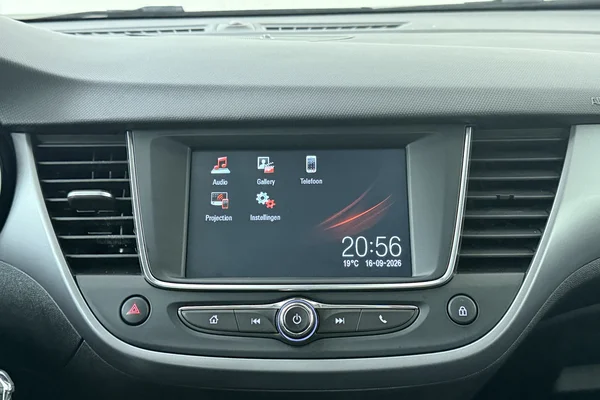 Opel Crossland (2022) — foto 3 van 24