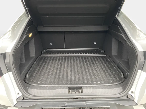 Renault Arkana (2021) — foto 7 van 22