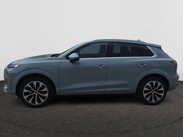 AUDI Q3 SUV (2025) — foto 12 van 24