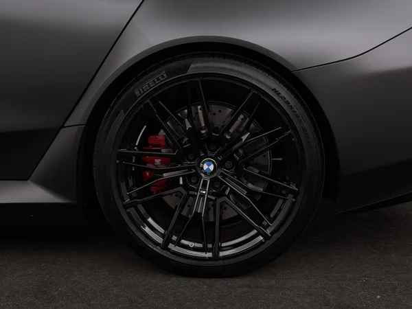 BMW M5 (2026) — foto 7 van 35