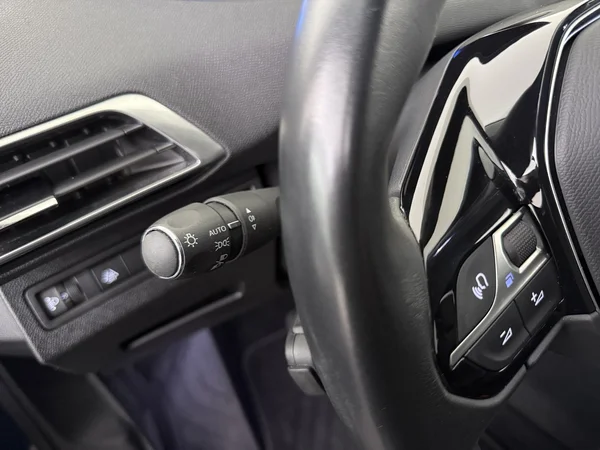 PEUGEOT 3008 (2022) — foto 17 van 27