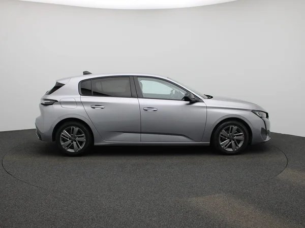 Peugeot 308 (2023) — foto 37 van 39