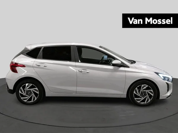 Hyundai i20 (2024) — foto 28 van 33