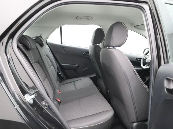 Kia Picanto (2022) — foto 21 van 33