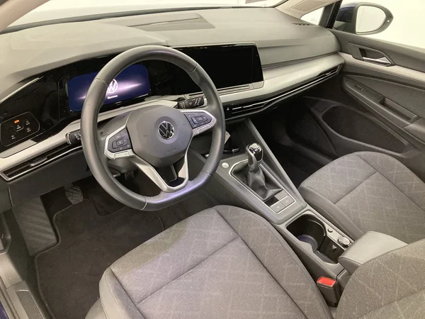 VOLKSWAGEN Golf VIII SW (2022) — foto 6 van 36