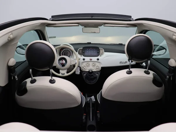 Fiat 500C (2020) — foto 3 van 15