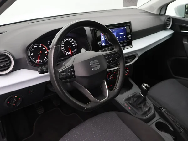 SEAT Ibiza 5P/D (2022) — foto 3 van 29