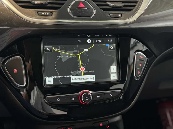 Opel Corsa (2018) — foto 2 van 14