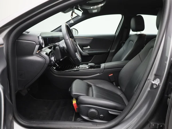 Mercedes-Benz A-Klasse (2020) — foto 3 van 47