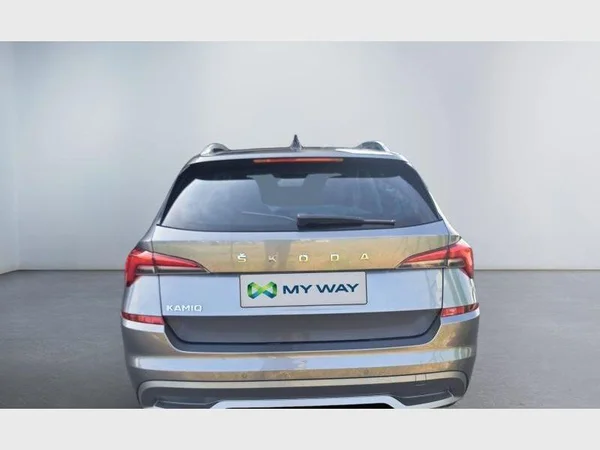 Skoda Kamiq (2022) — foto 23 van 26