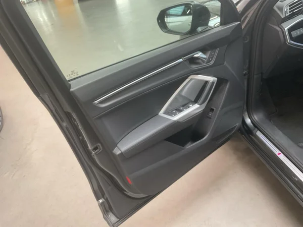AUDI Q3 (2022) — foto 7 van 24