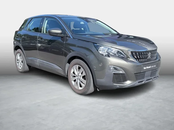 Peugeot 3008 (2018) — foto 11 van 16
