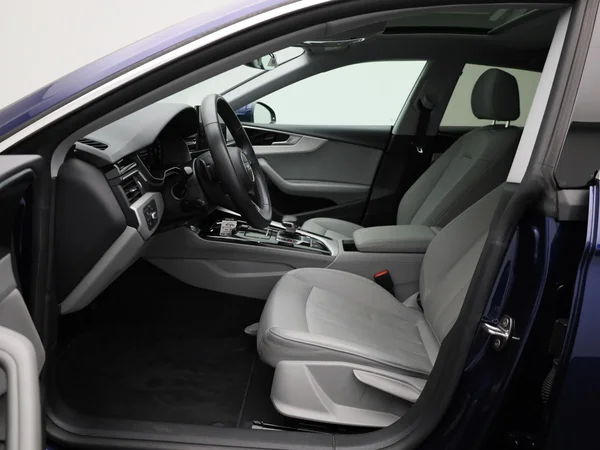 Audi A5 (2022) — foto 39 van 39