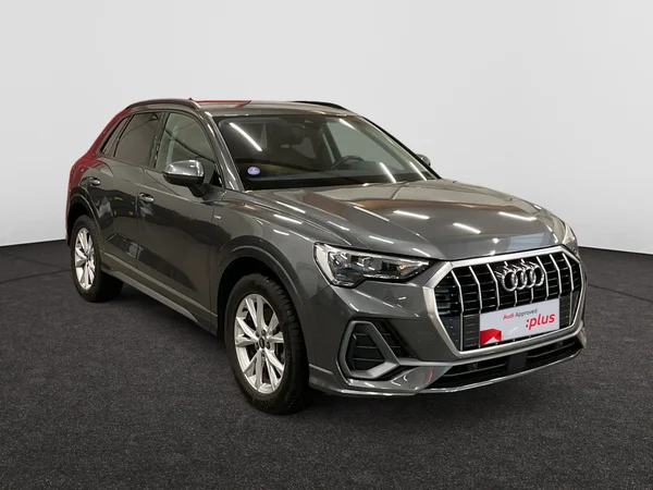 AUDI Q3 PHEV (2022) — foto 10 van 24