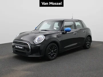 MINI One (2022)