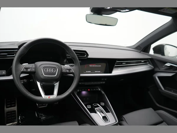 AUDI A3 Sportback PHEV (2025) — foto 8 van 35