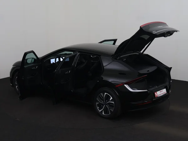 KIA EV6 (2022) — foto 32 van 33