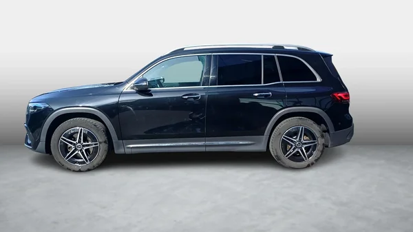 Mercedes-Benz EQB (2023) — foto 12 van 23