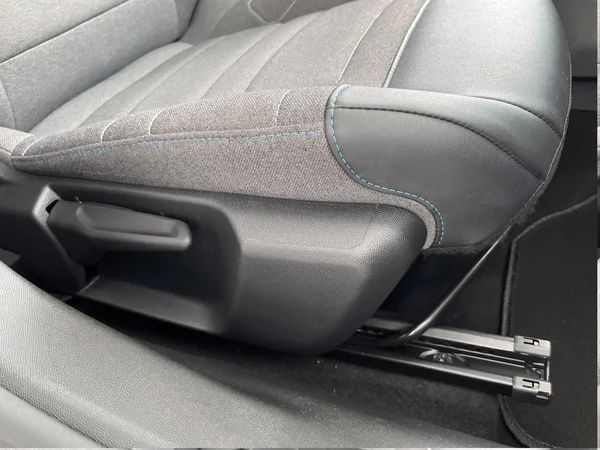 Citroen C4 (2024) — foto 33 van 86