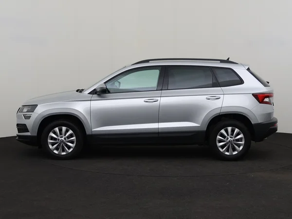 SKODA Karoq (2021) — foto 12 van 26