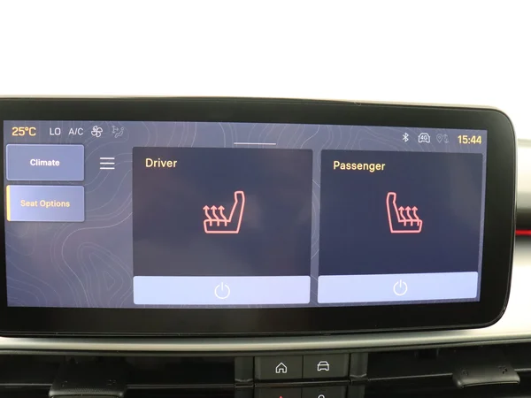 JEEP Avenger (2024) — foto 18 van 30