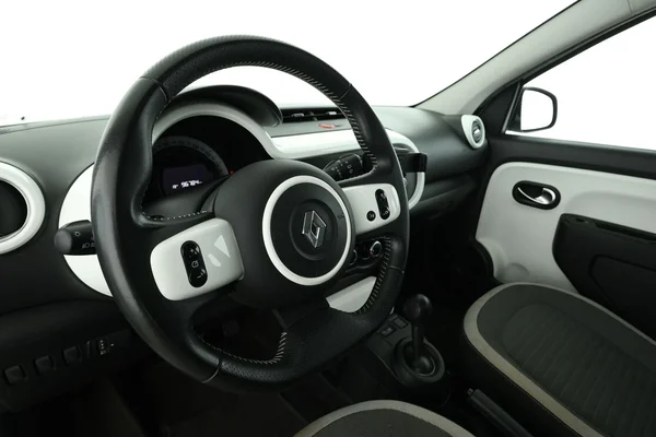 Renault Twingo (2017) — foto 2 van 16