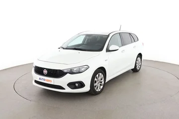 Fiat Tipo 05cef1b8-7ed8-49c5-9bb8-46ac00c9174f