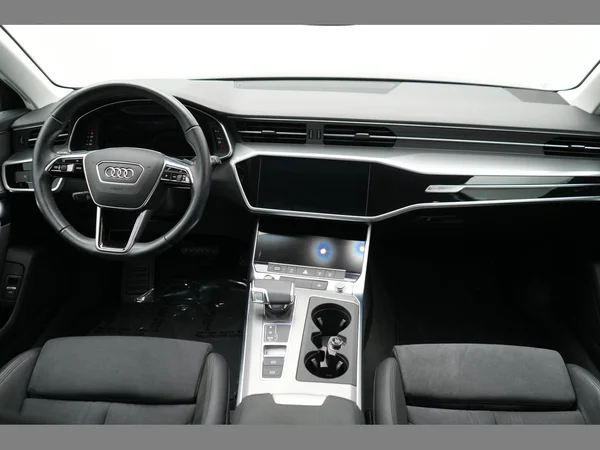 AUDI A6 Avant (2024) — foto 3 van 31
