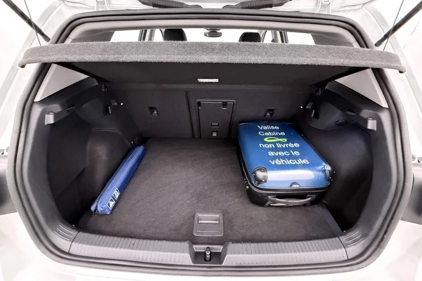 Volkswagen Golf VIII (2021) — foto 8 van 31