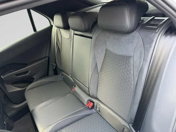 VOLKSWAGEN T-Roc (2026) — foto 13 van 26