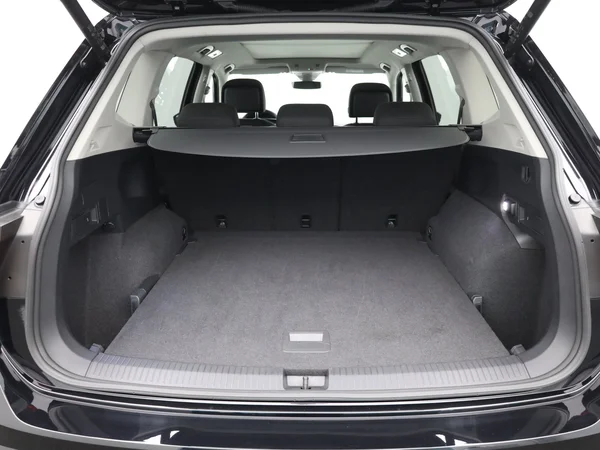 VOLKSWAGEN Tiguan Allspace (2022) — foto 18 van 21