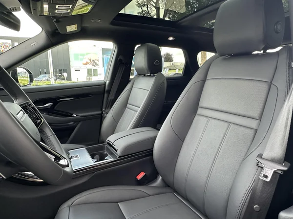 Land Rover Range Rover Evoque (2025) — foto 10 van 28