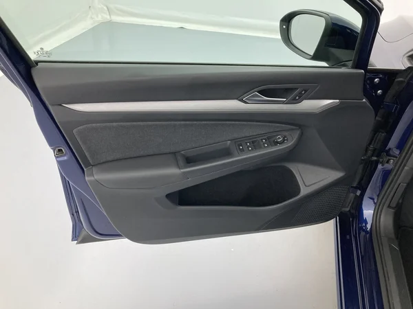 VOLKSWAGEN Golf VIII SW (2022) — foto 20 van 36