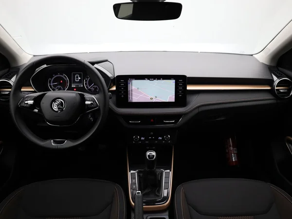 SKODA Fabia (2022) — foto 18 van 20