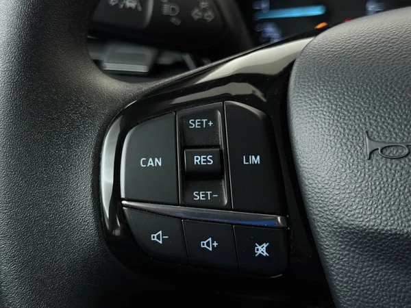 FORD Fiesta (2019) — foto 9 van 26