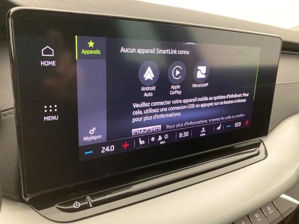 SKODA Octavia Combi PHEV (2022) — foto 25 van 36