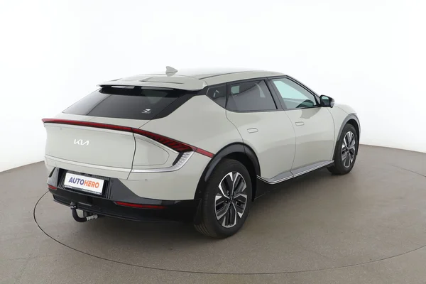 Kia EV6 (2023) — foto 12 van 16