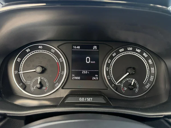 SKODA Fabia (2024) — foto 6 van 19