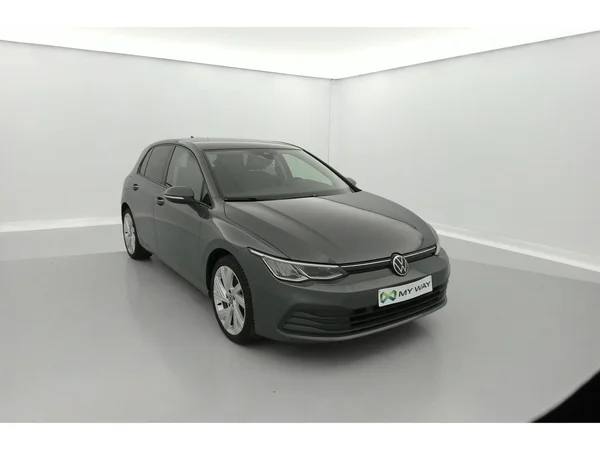 VOLKSWAGEN Golf VIII (2021) — foto 23 van 36
