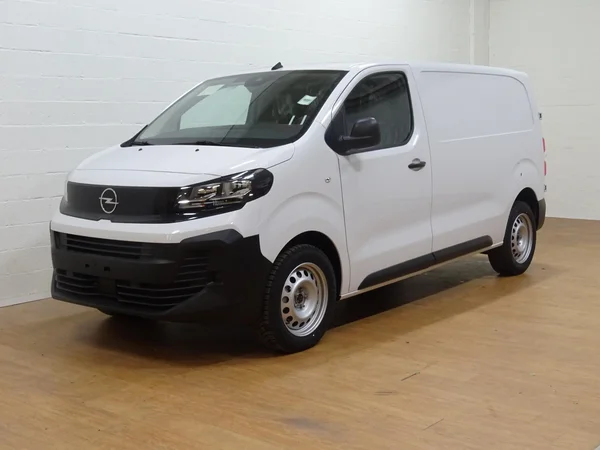 Opel Vivaro (2025) — foto 9 van 15
